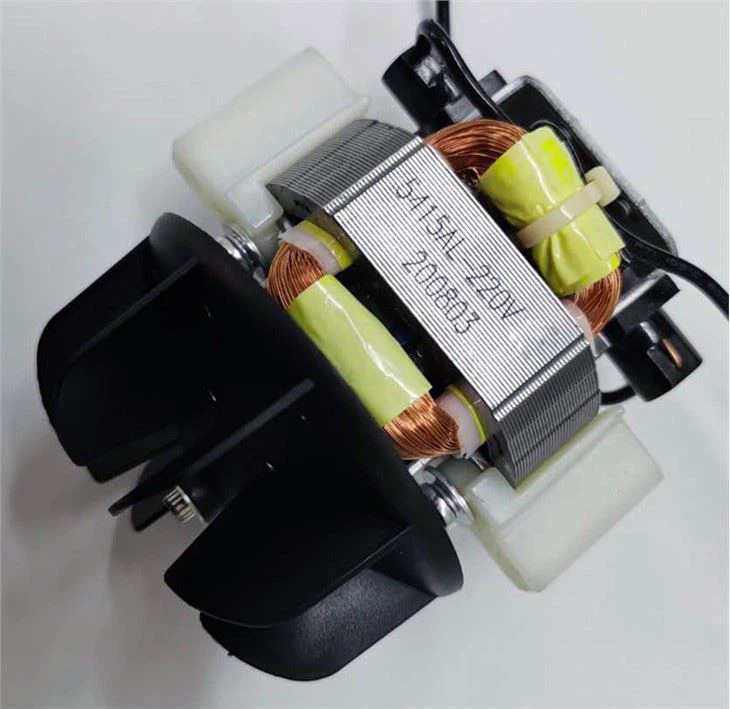 5415 CCA Haartrockner Motor